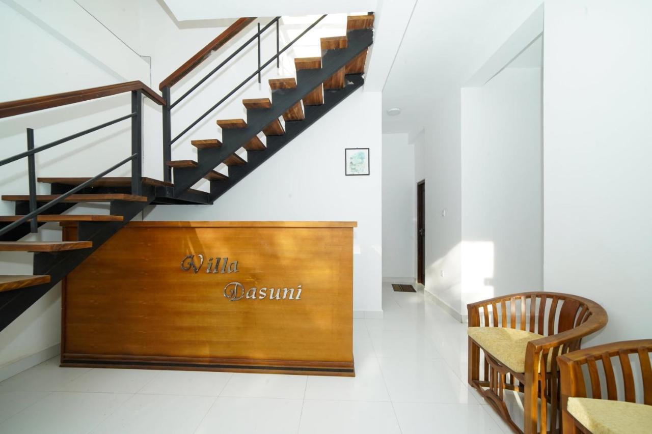 קנדי Oyo 555 Villa Dasuni מראה חיצוני תמונה
